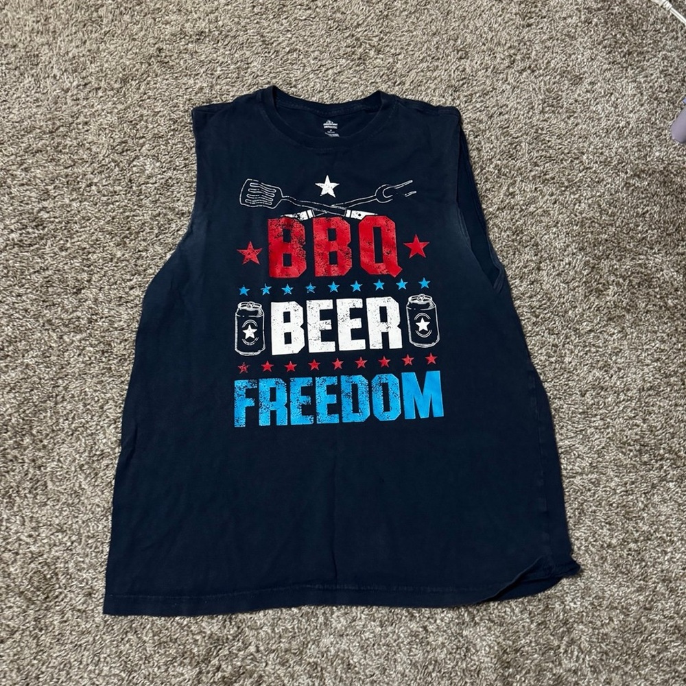 Mens patriotic tank size medium